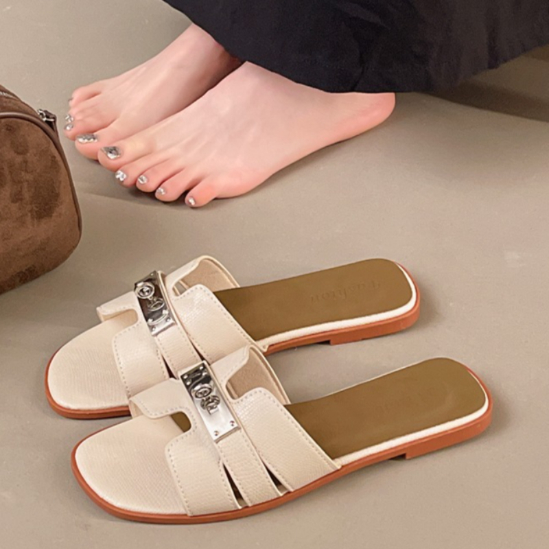 Chinelo Feminino Quadrado de D - Vintage Fashion Aesthetic avaliação e preço