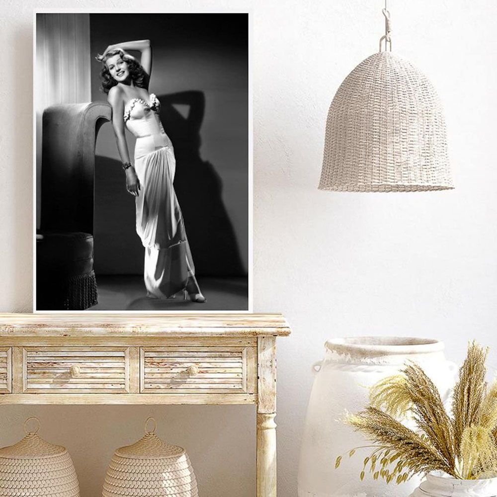 Pôster de Rita Hayworth, preto - Vintage Fashion Illustration avaliação e preço